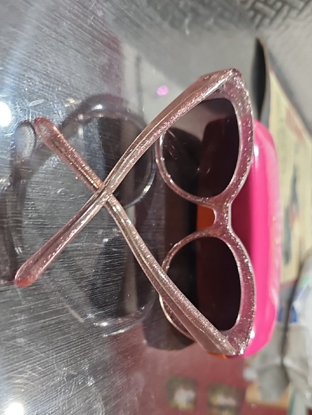 kate spade Glitter Pink Cat Eye Sunglasses with Hot Pink Case - Picture 3 of 12